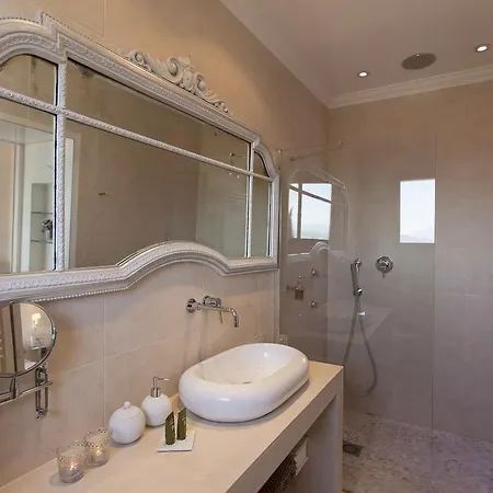 Hotel Montjuic Boutique Girona