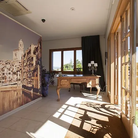 Montjuic Villa Girona