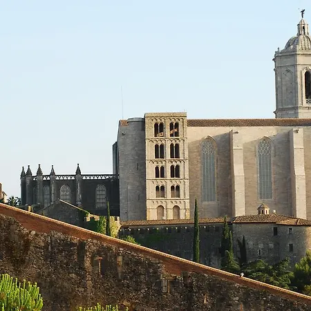 Montjuic Villa