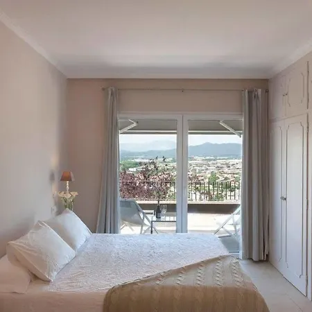 Montjuic Villa Girona