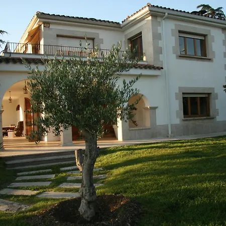 Villa Montjuic Girona
